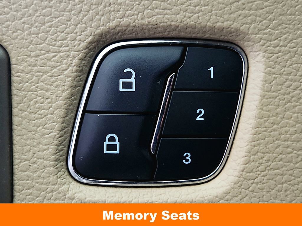 Used 2017 Ford F150 Lariat w/ Equipment Group 501A Mid image 21