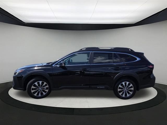 New 2025 Subaru Outback Limited image 4