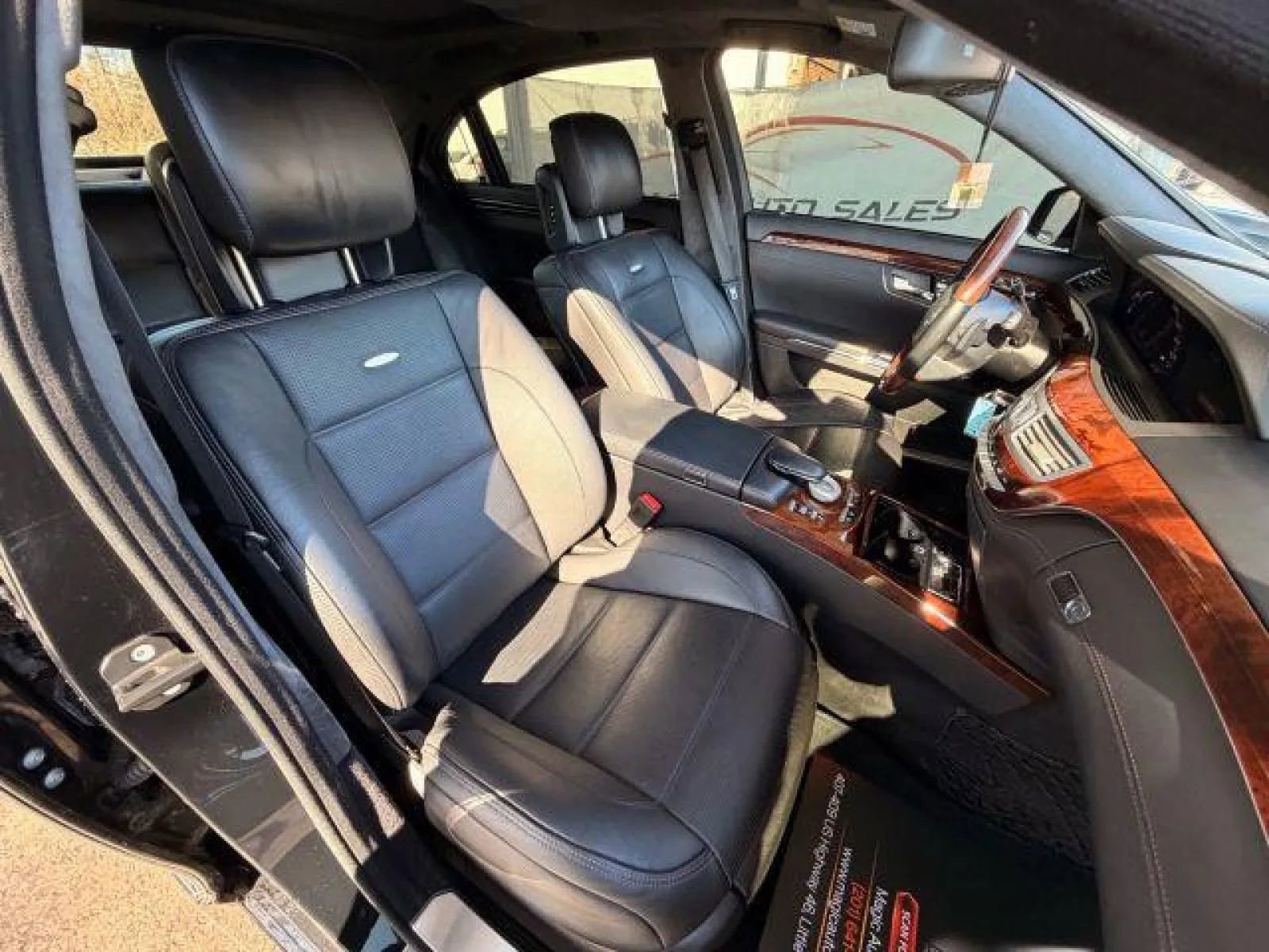 Used 2011 Mercedes-Benz S 63 AMG image 35