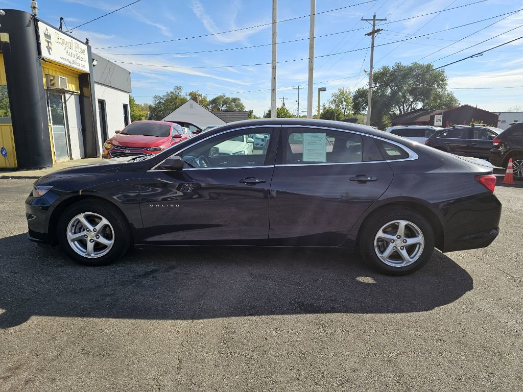 Used 2018 Chevrolet Malibu LS image 9