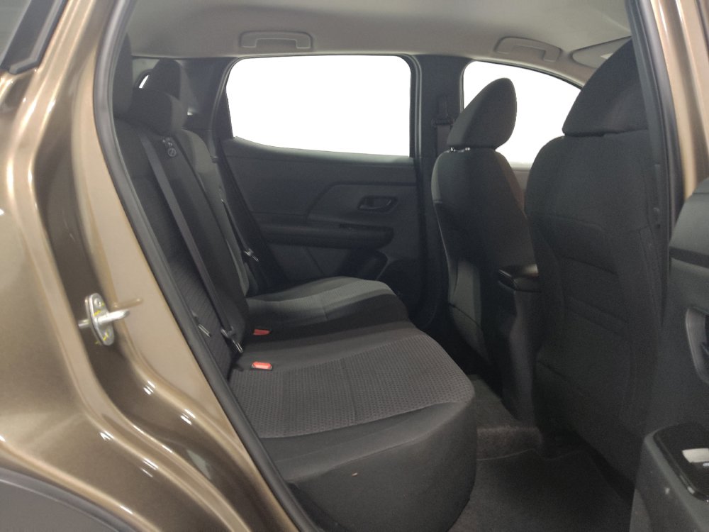 Used 2025 Nissan Kicks S FWD image 19
