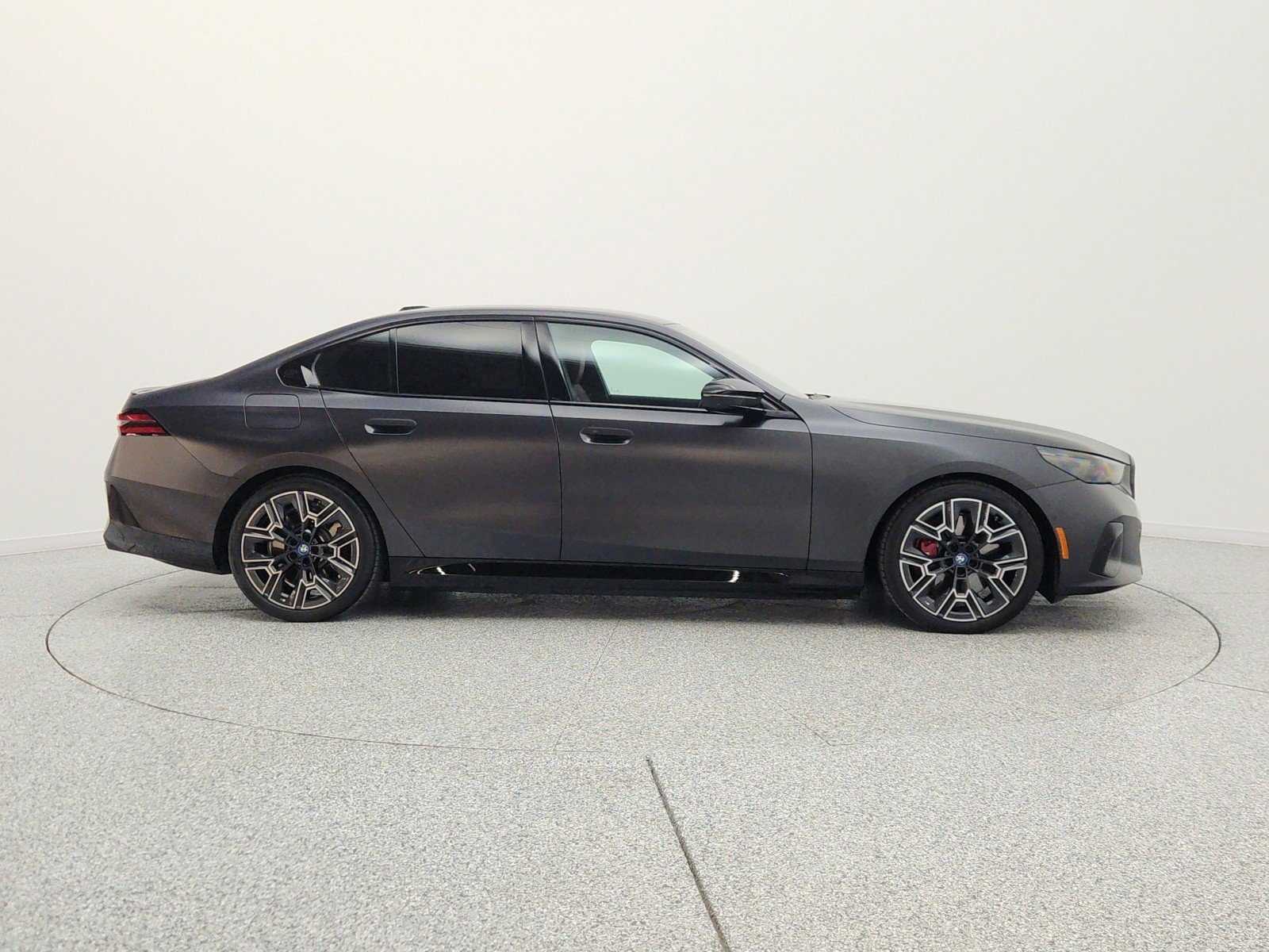 Used 2024 BMW i5 M60 w/ Executive Package AWD/4WD image 4