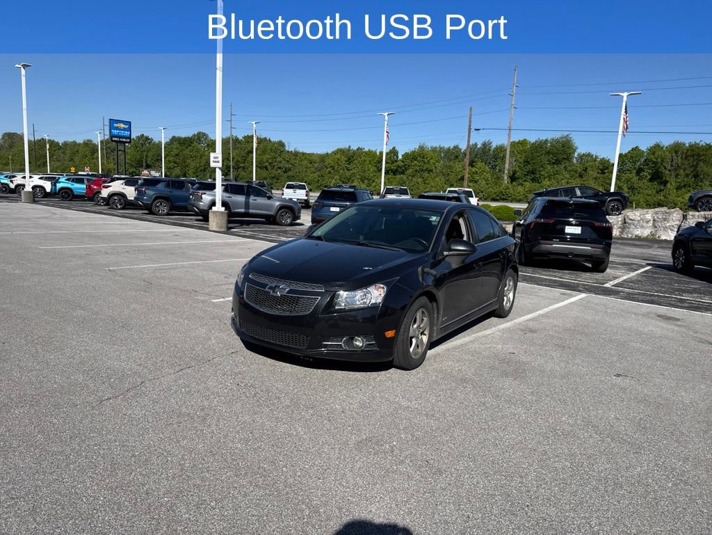 Used 2013 Chevrolet Cruze LT w/ All-Star Edition FWD image 4