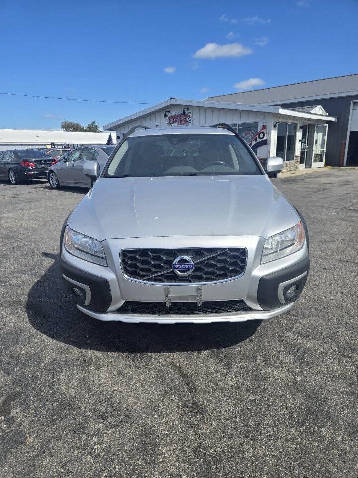 Used 2015 Volvo XC70 T6 w/ Proximity Package AWD/4WD image 10