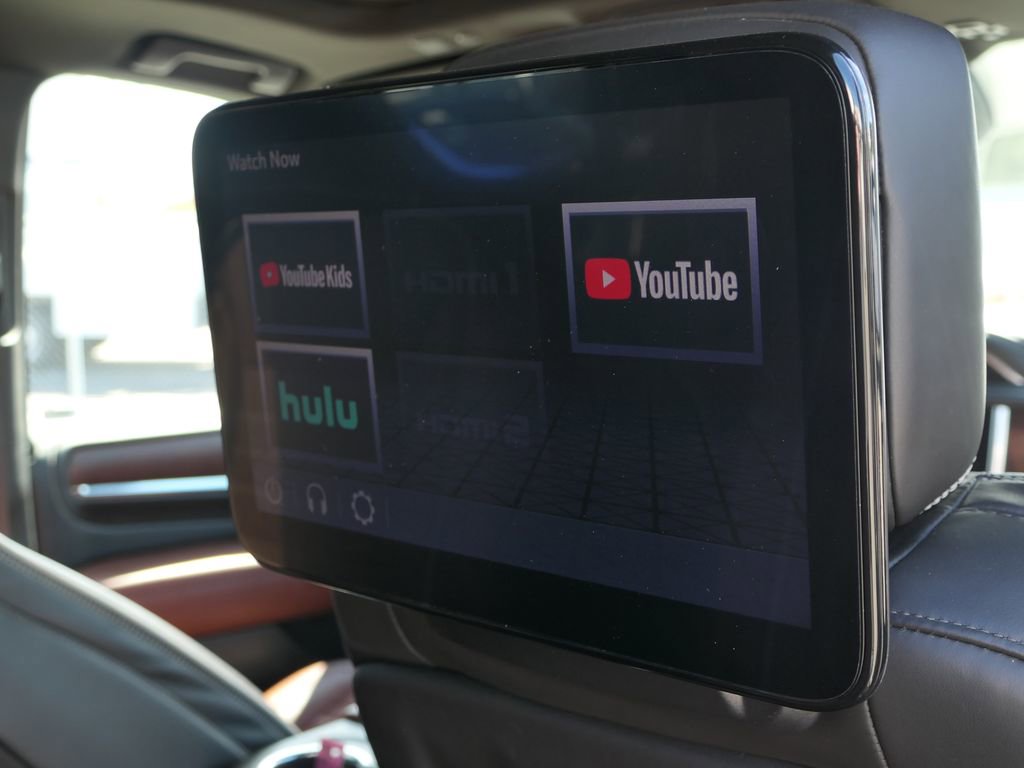 Used 2023 GMC Yukon Denali Ultimate image 23