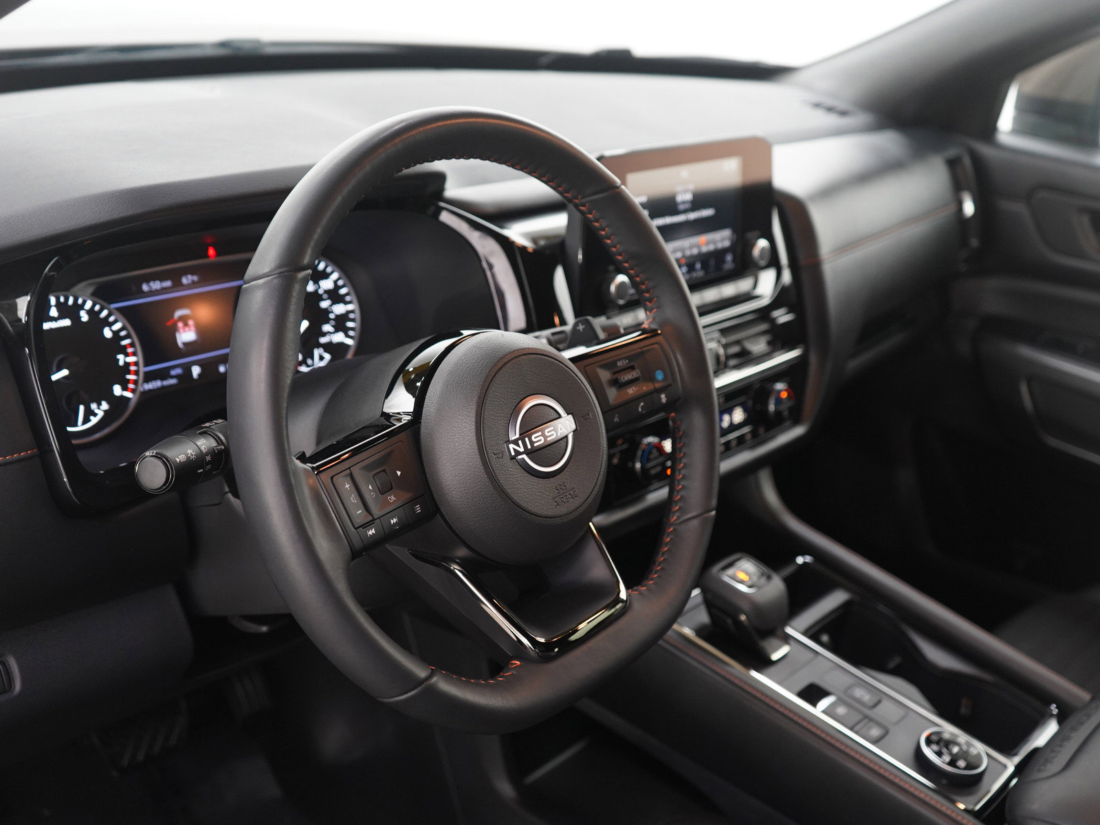 Used 2023 Nissan Pathfinder Rock Creek image 22