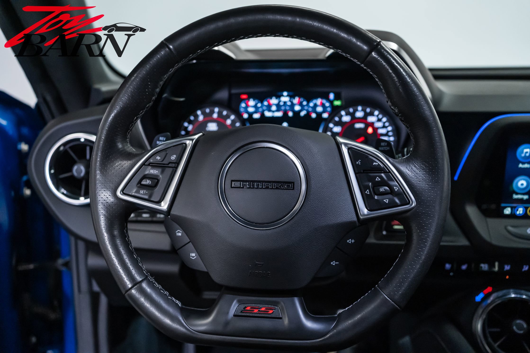 Used 2019 Chevrolet Camaro SS RWD image 30