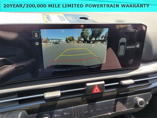 New 2026 Kia Sportage LX image 9