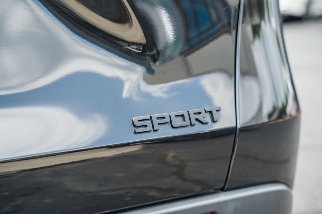 Used 2025 Honda HR-V Sport image 8
