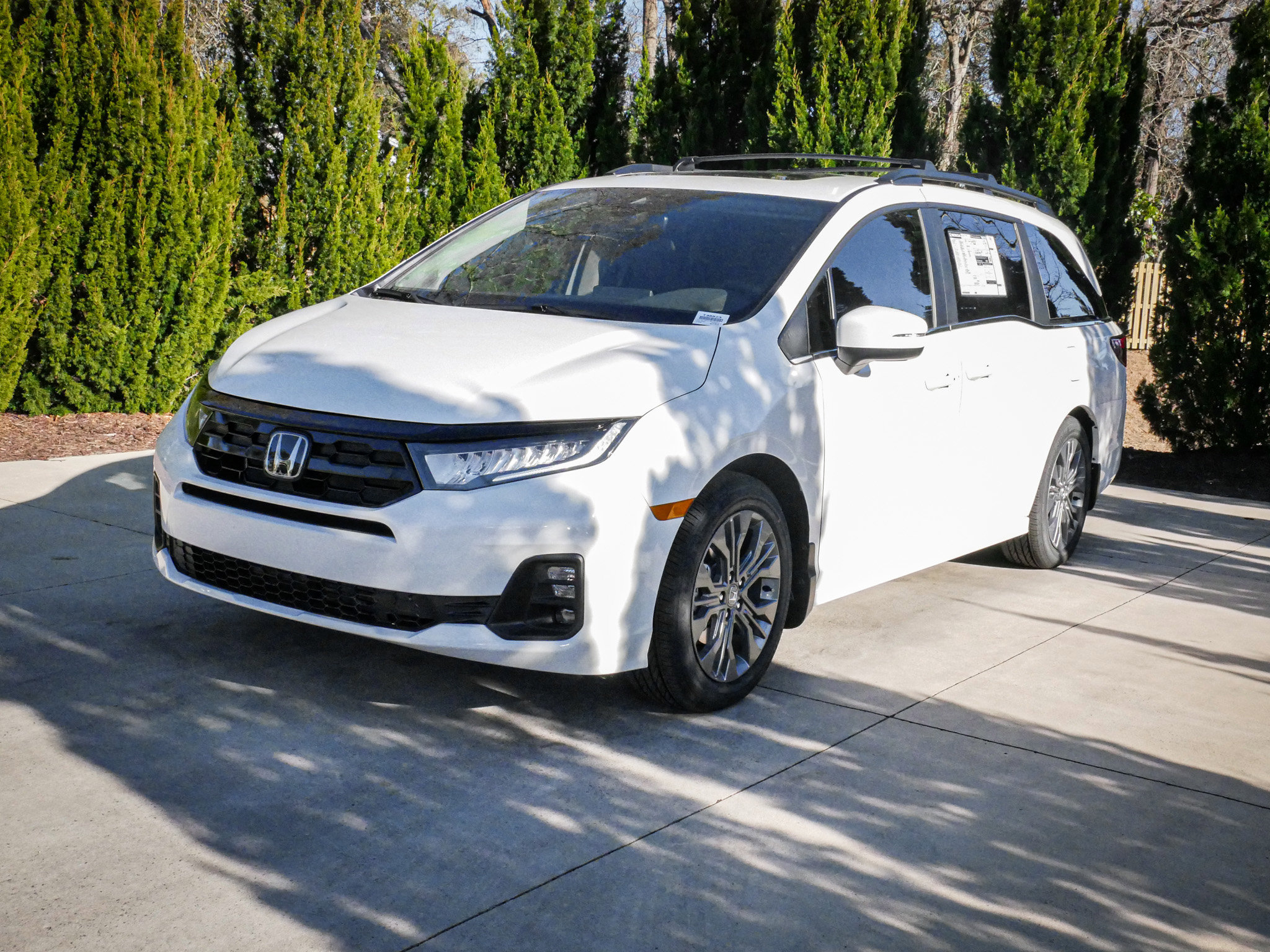 New 2026 Honda Odyssey Touring image 5