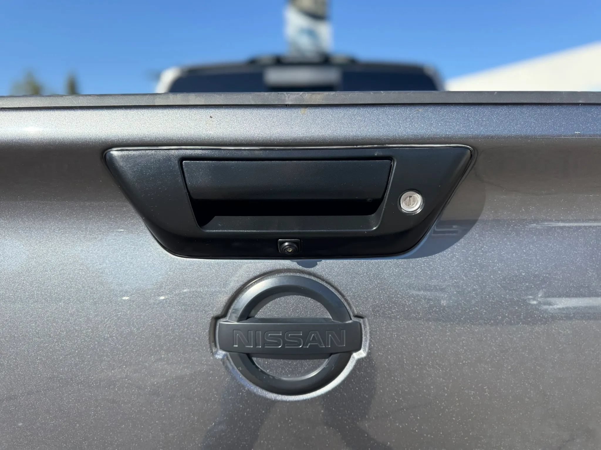 Used 2019 Nissan Titan SV w/ SV Convenience Package AWD/4WD image 10