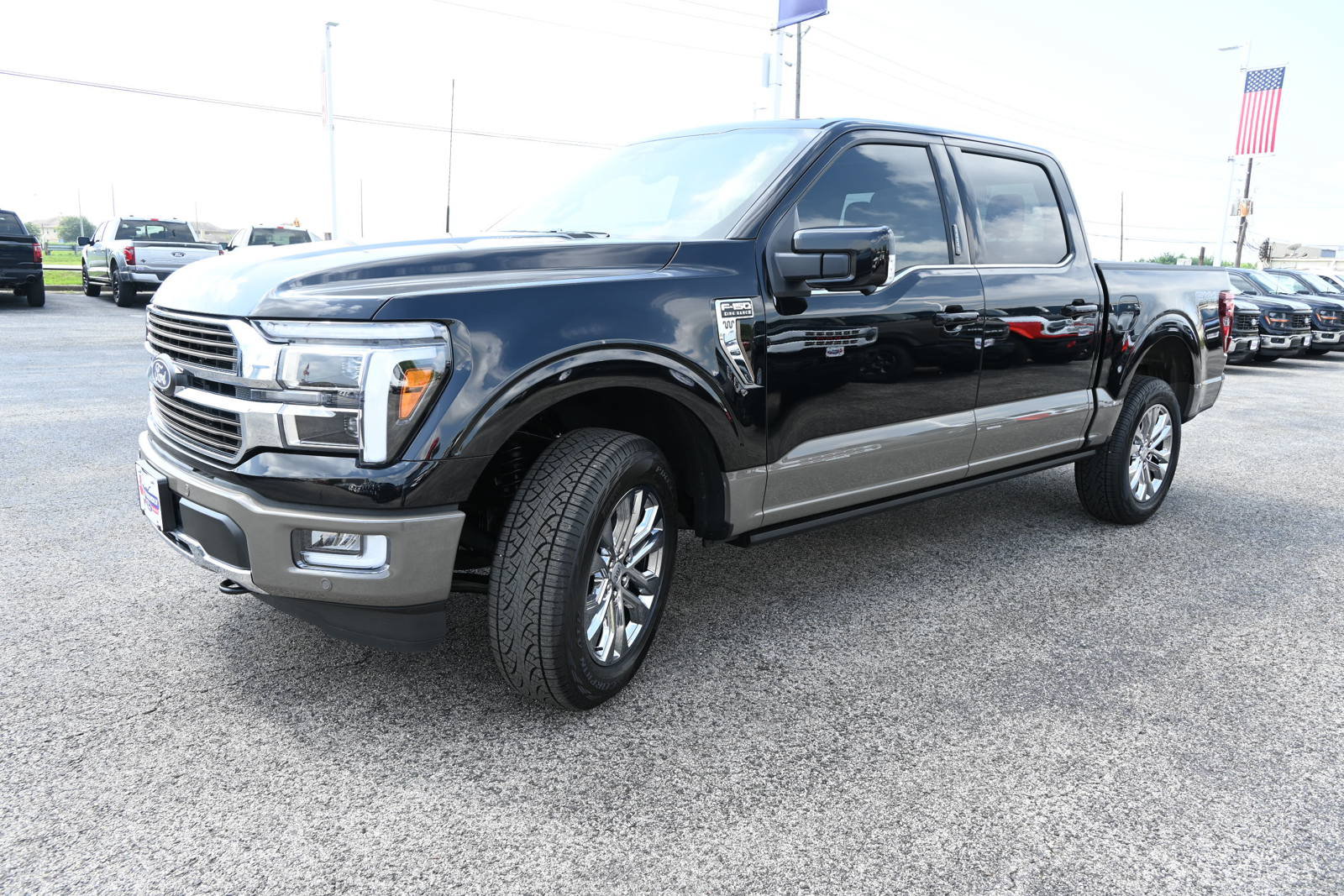 New 2026 Ford F150 King Ranch w/ Equipment Group 601A High AWD/4WD image 10