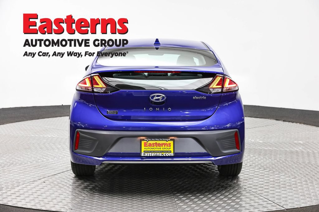 Used 2020 Hyundai Ioniq Limited FWD image 6