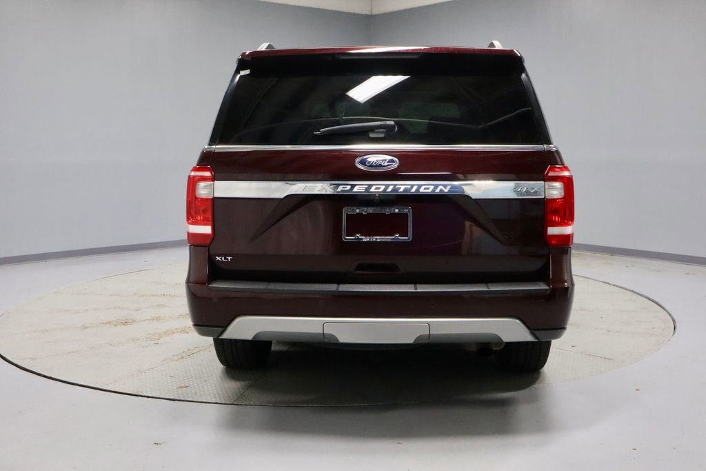 Used 2020 Ford Expedition Max XLT w/ Equipment Group 202A AWD/4WD image 11