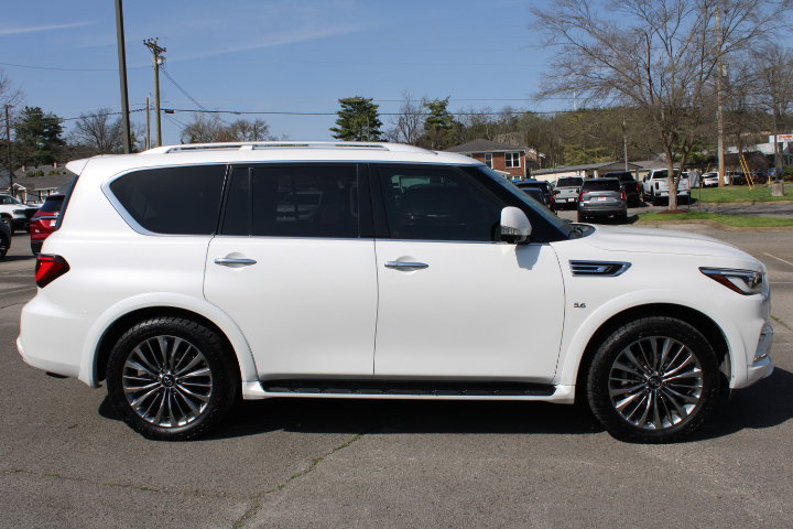 Used 2018 INFINITI QX80 2WD w/ Driver Assistance Package image 6