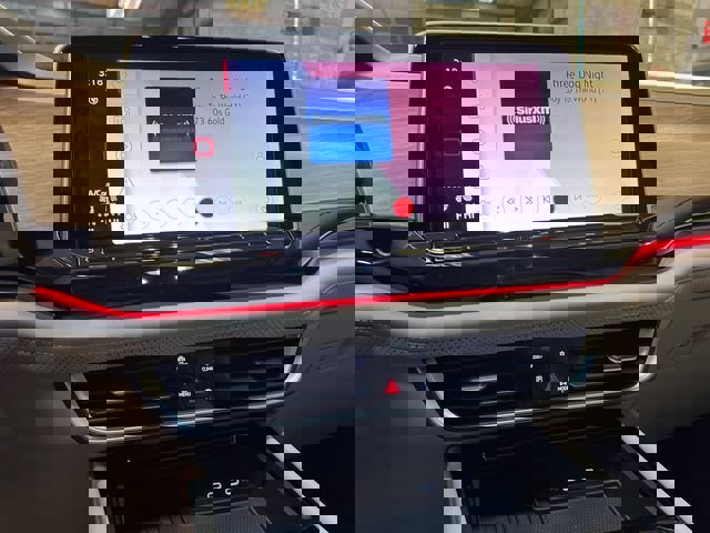 New 2026 Volkswagen Atlas SEL Premium R-Line image 17