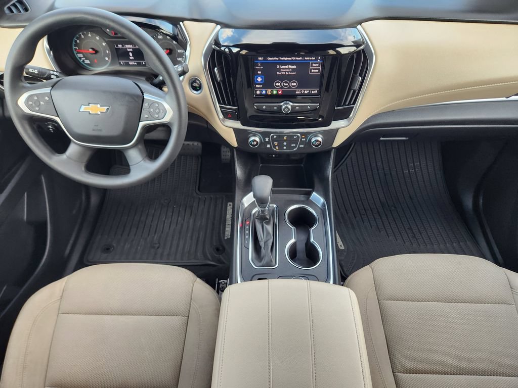 Used 2023 Chevrolet Traverse LS FWD image 27
