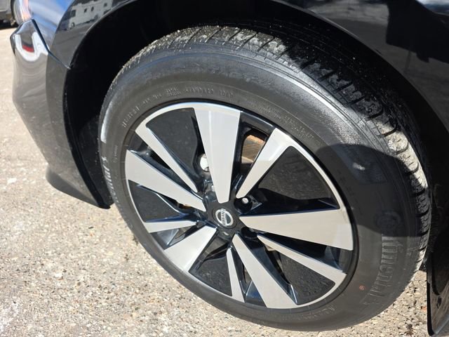 Certified 2022 Nissan Altima 2.5 SV w/ SV Premium Package image 10