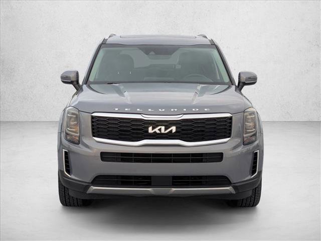 Used 2022 Kia Telluride S FWD image 2