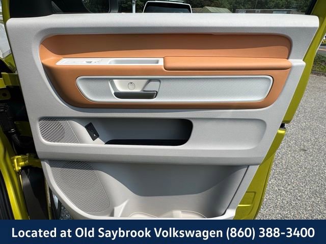 New 2025 Volkswagen ID. Buzz 1st Edition image 32