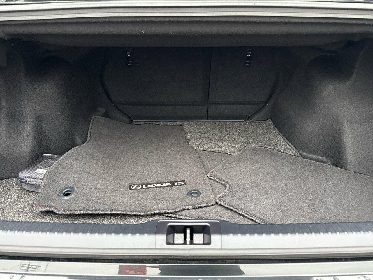 Used 2024 Lexus IS 350 F Sport image 18