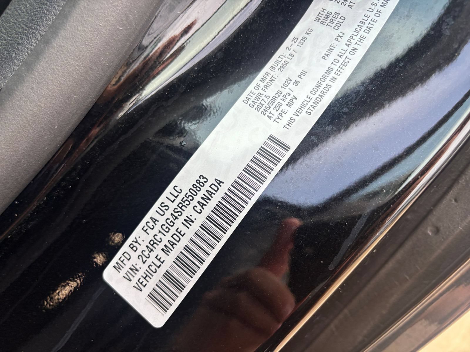 Used 2025 Chrysler Pacifica Limited FWD image 33