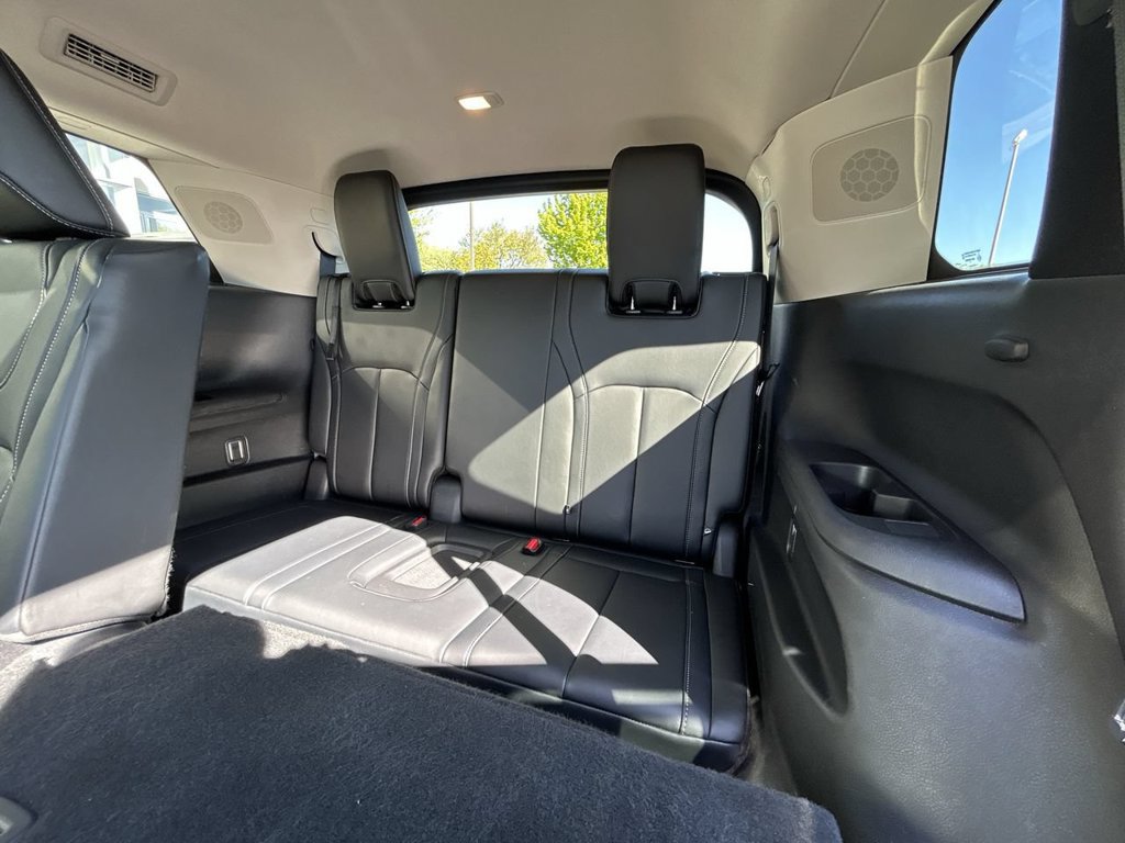 Certified 2023 INFINITI QX60 Luxe AWD/4WD image 24