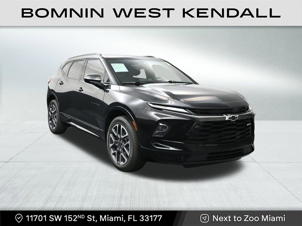Used 2023 Chevrolet Blazer RS w/ Enhanced Convenience Package image 7