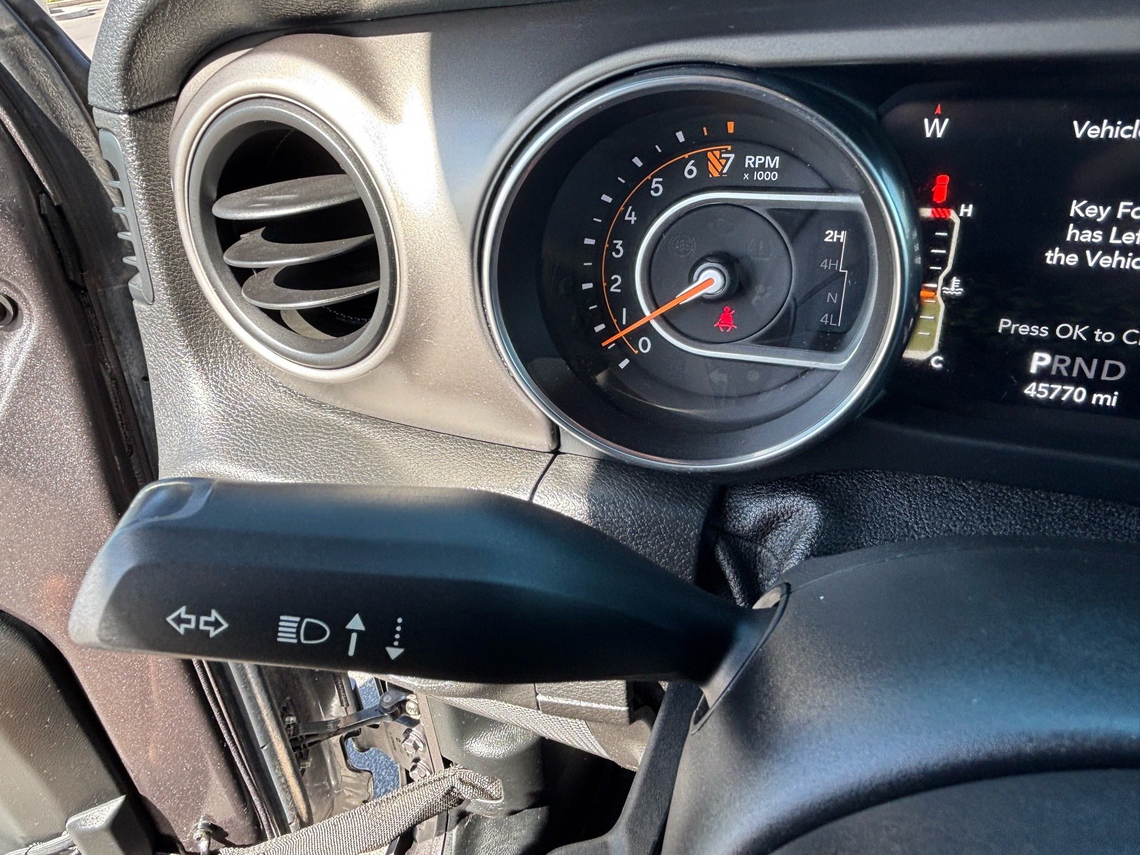 Used 2019 Jeep Wrangler Unlimited Sport S AWD/4WD image 24