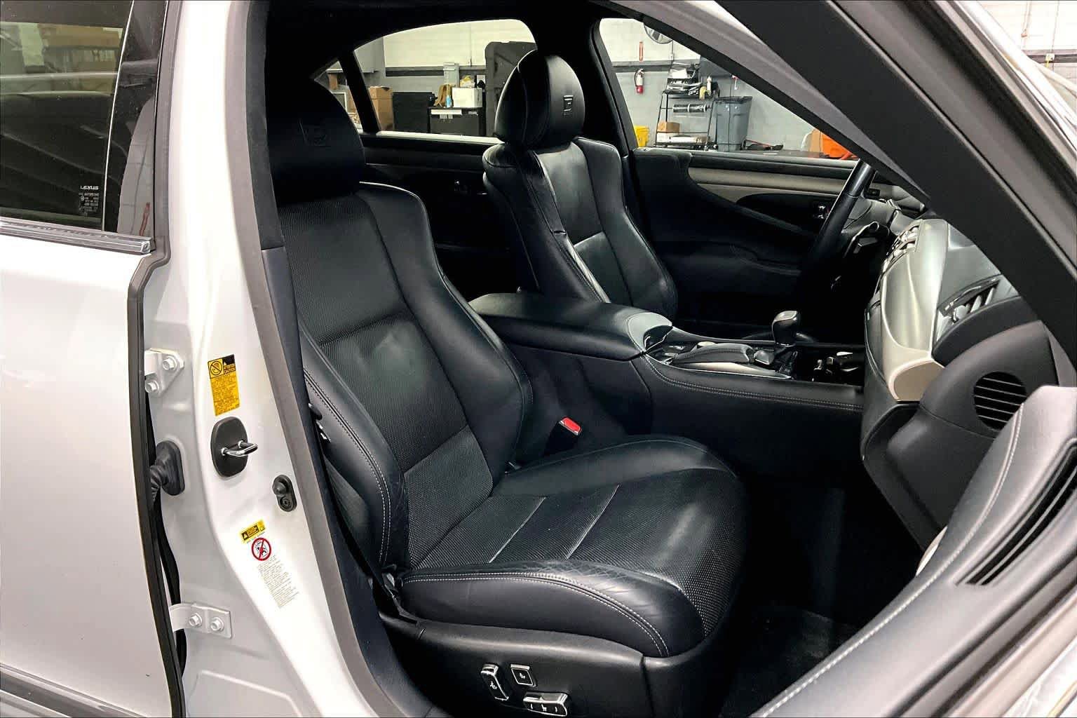Used 2013 Lexus LS 460 w/ F-Sport Pkg image 8