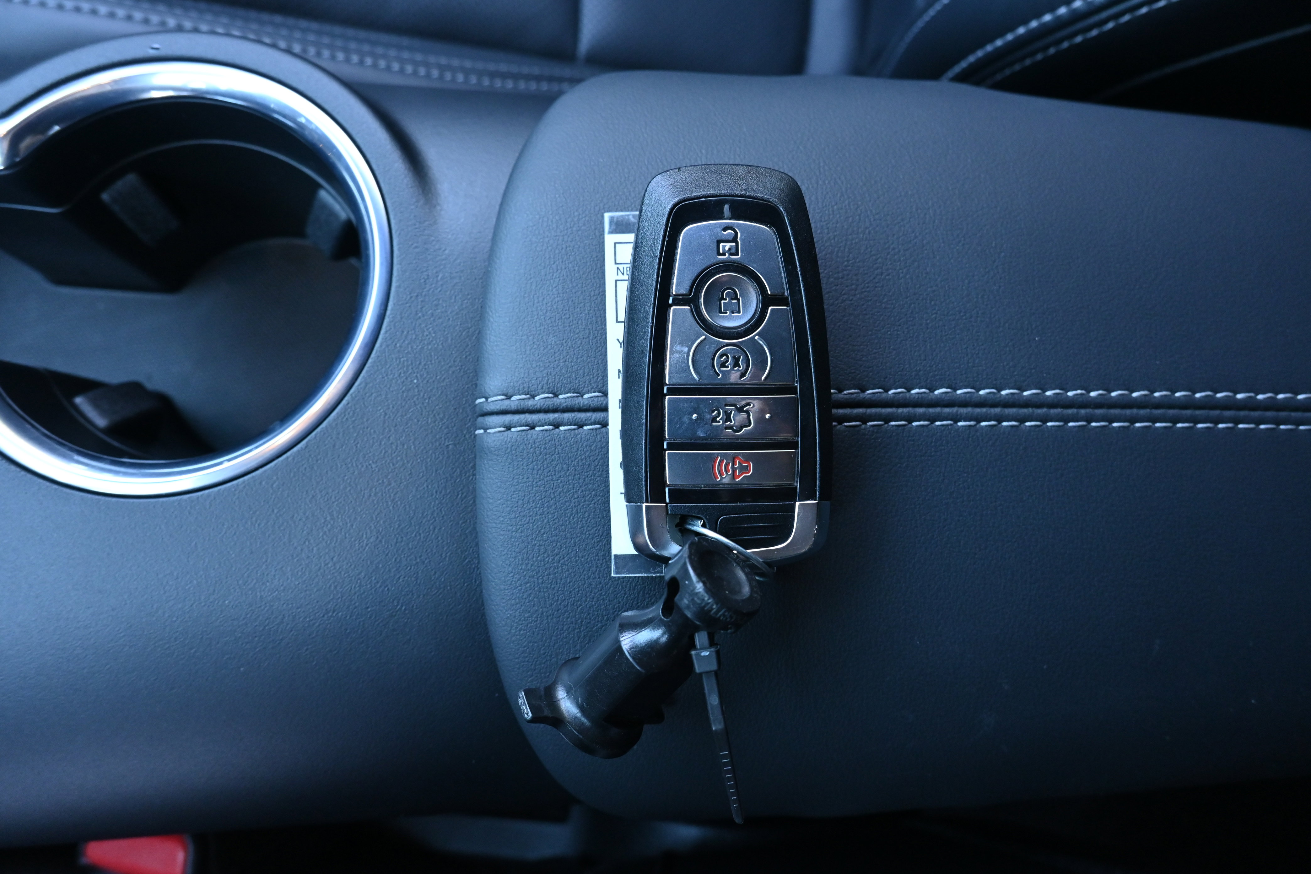 Used 2025 Ford Mustang GT Premium image 36