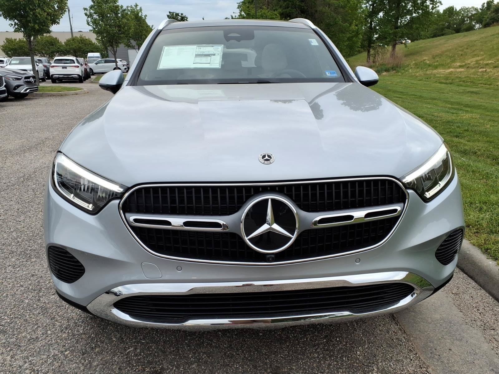 New 2026 Mercedes-Benz GLC 300 4MATIC image 3