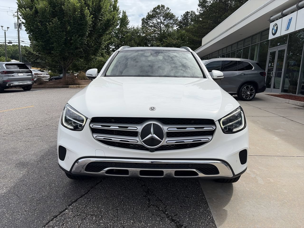 Used 2020 Mercedes-Benz GLC 300 image 3