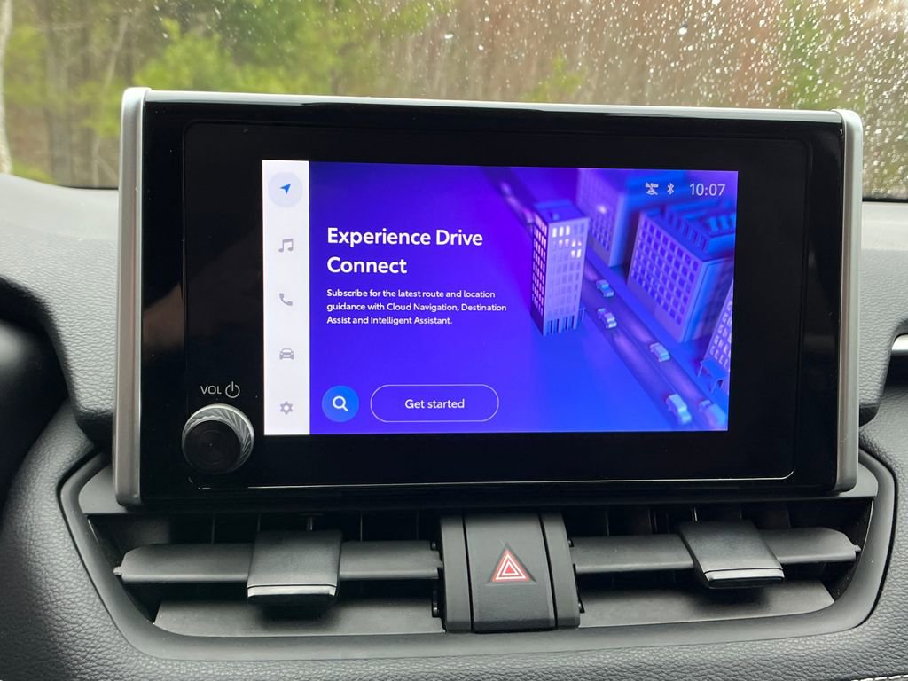 Used 2024 Toyota RAV4 XLE w/ Convenience Package image 18