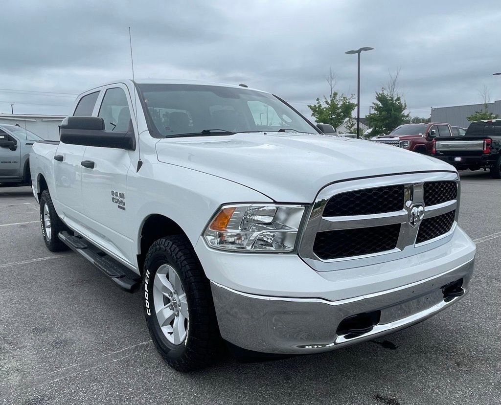 Used 2022 RAM 1500 Tradesman w/ Chrome Appearance Group AWD/4WD image 40