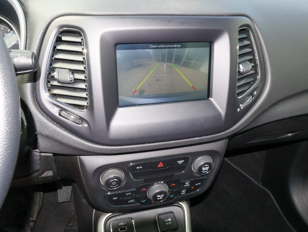 Used 2019 Jeep Compass Sport FWD image 19