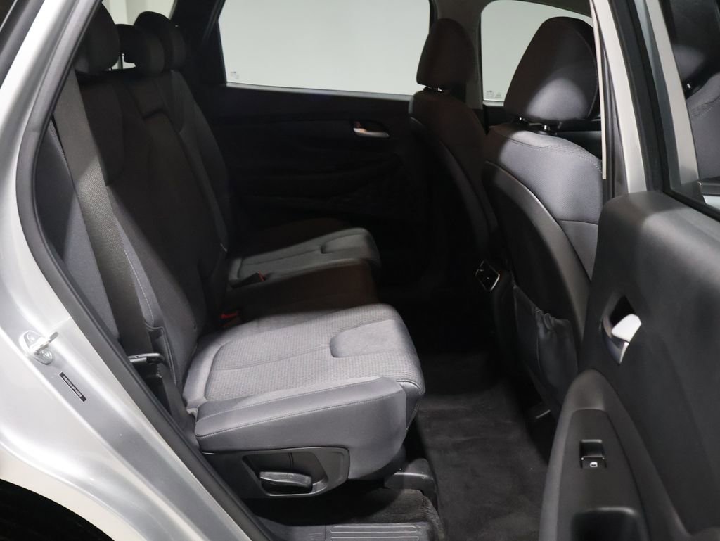 Used 2023 Hyundai Santa Fe SE image 20