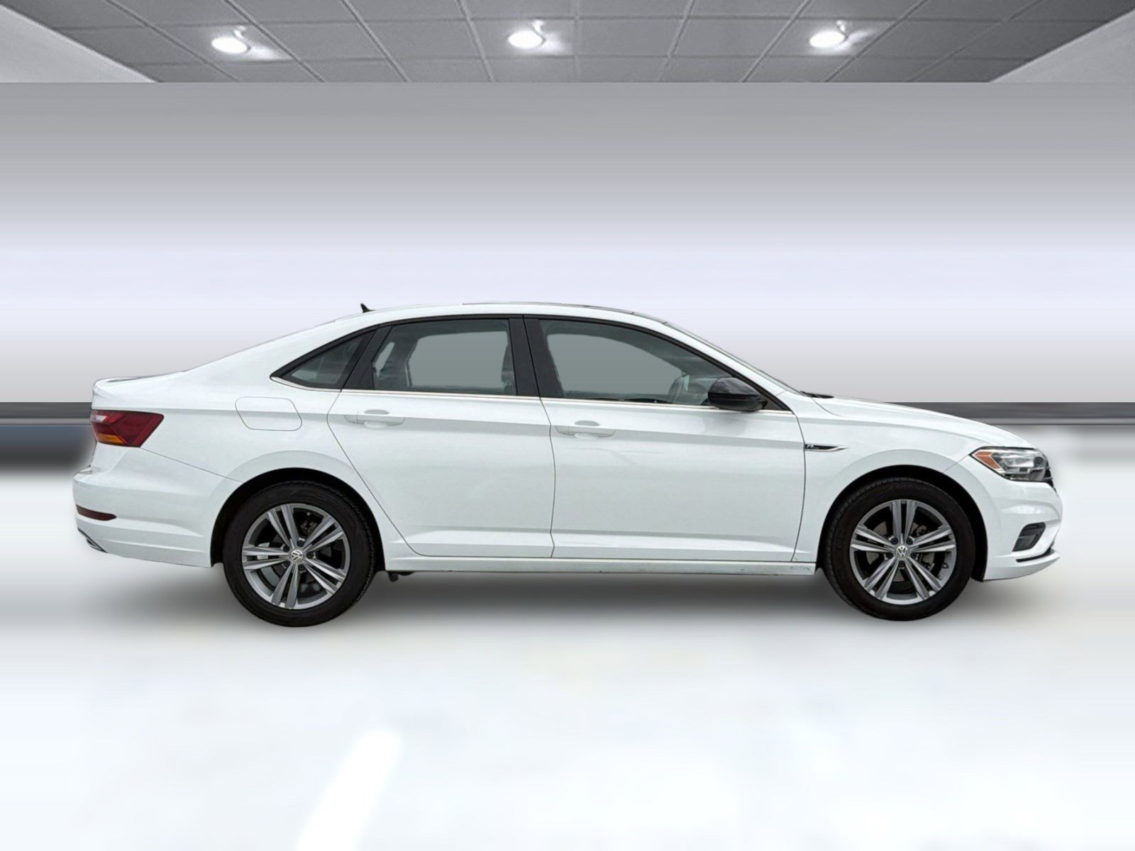 Used 2019 Volkswagen Jetta R-Line w/ R-Line Cold Weather Package FWD image 8