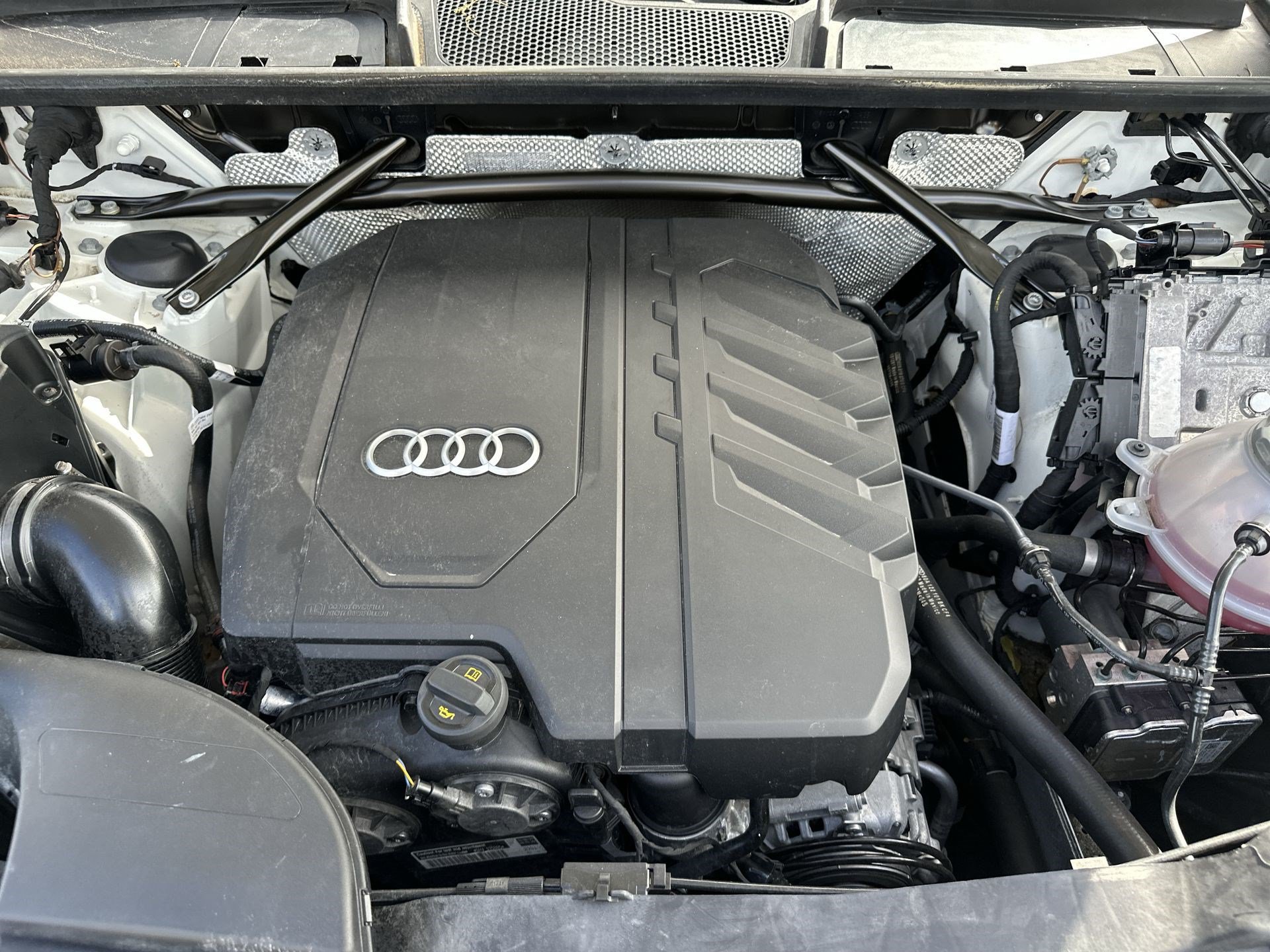 Used 2023 Audi Q5 2.0T Premium w/ Convenience Package AWD/4WD image 17