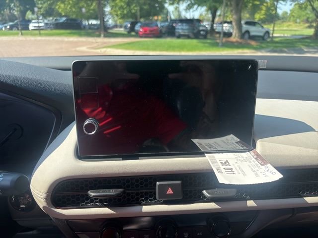 New 2026 Honda HR-V LX image 14