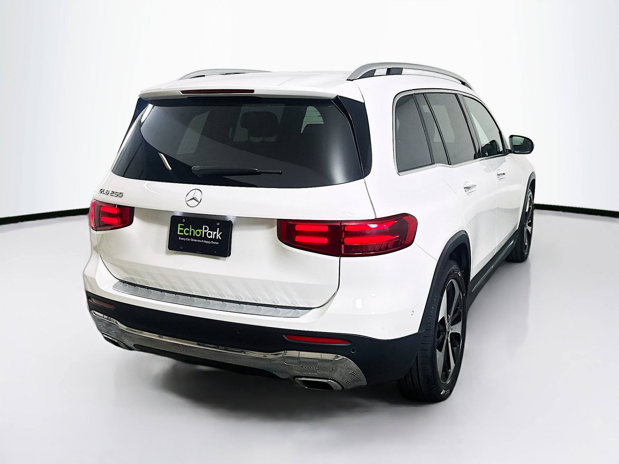 Used 2025 Mercedes-Benz GLB 250 image 9