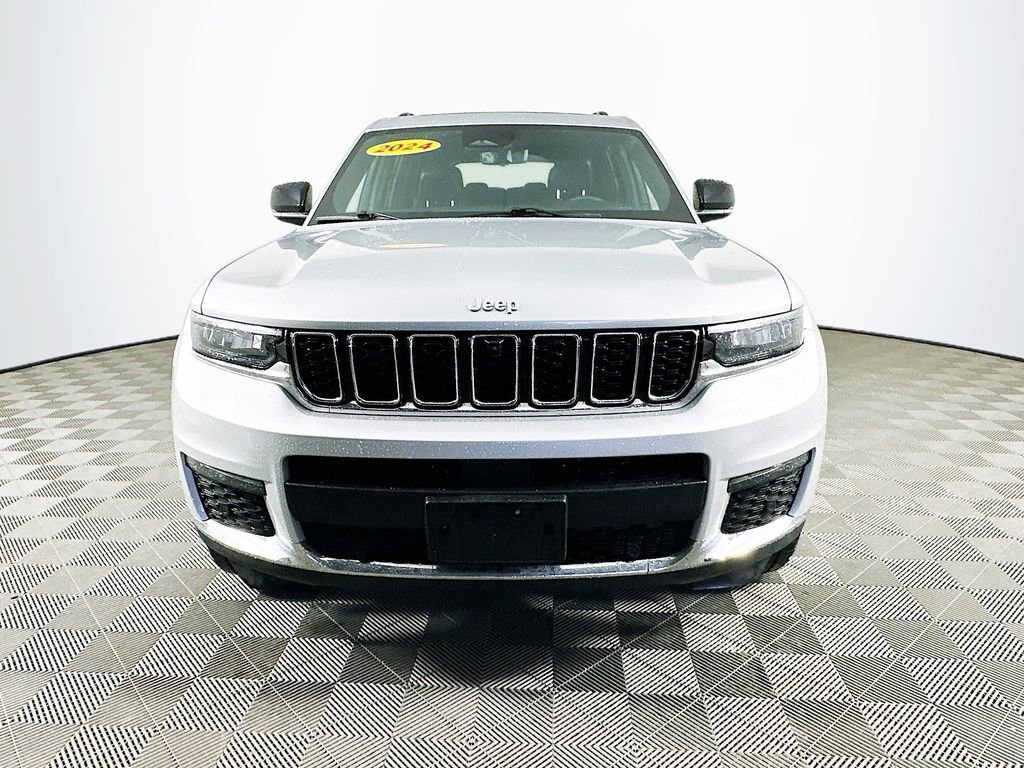 Certified 2024 Jeep Grand Cherokee L Limited w/ Luxury Tech Group II AWD/4WD image 4