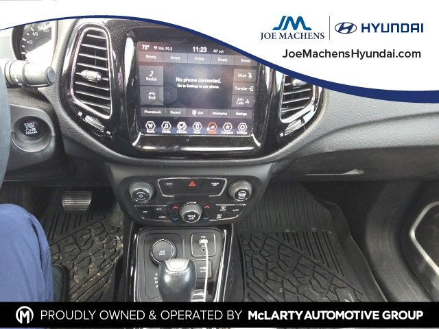 Used 2018 Jeep Compass Limited image 11