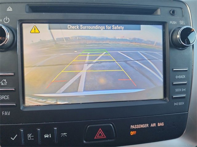 Used 2015 GMC Acadia SLE image 24