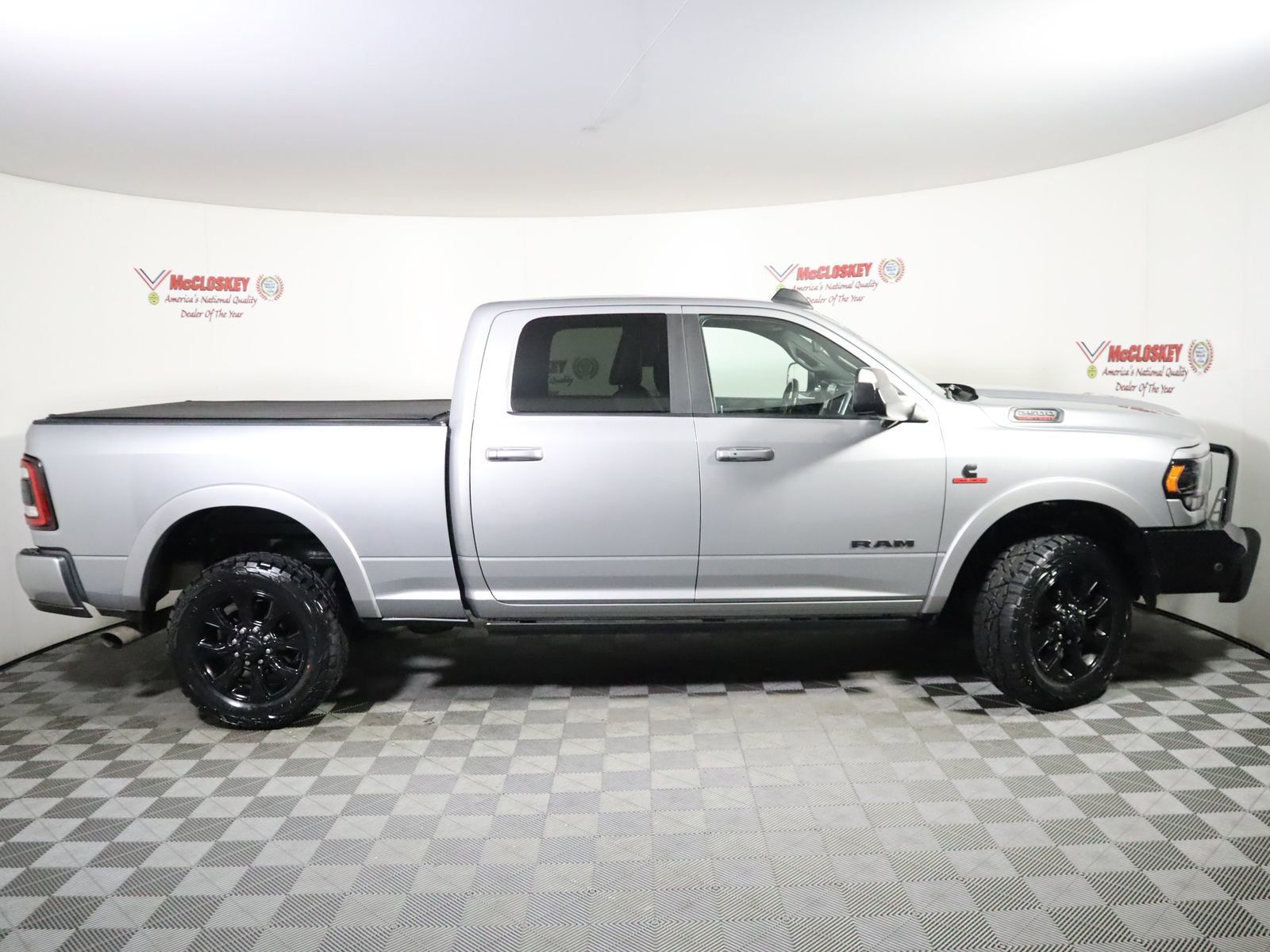 Used 2022 RAM 2500 Limited image 3
