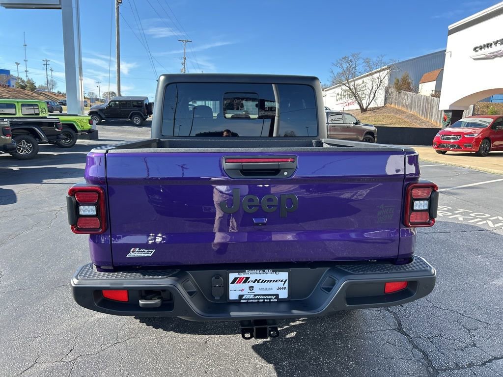 New 2026 Jeep Gladiator Sport AWD/4WD image 7