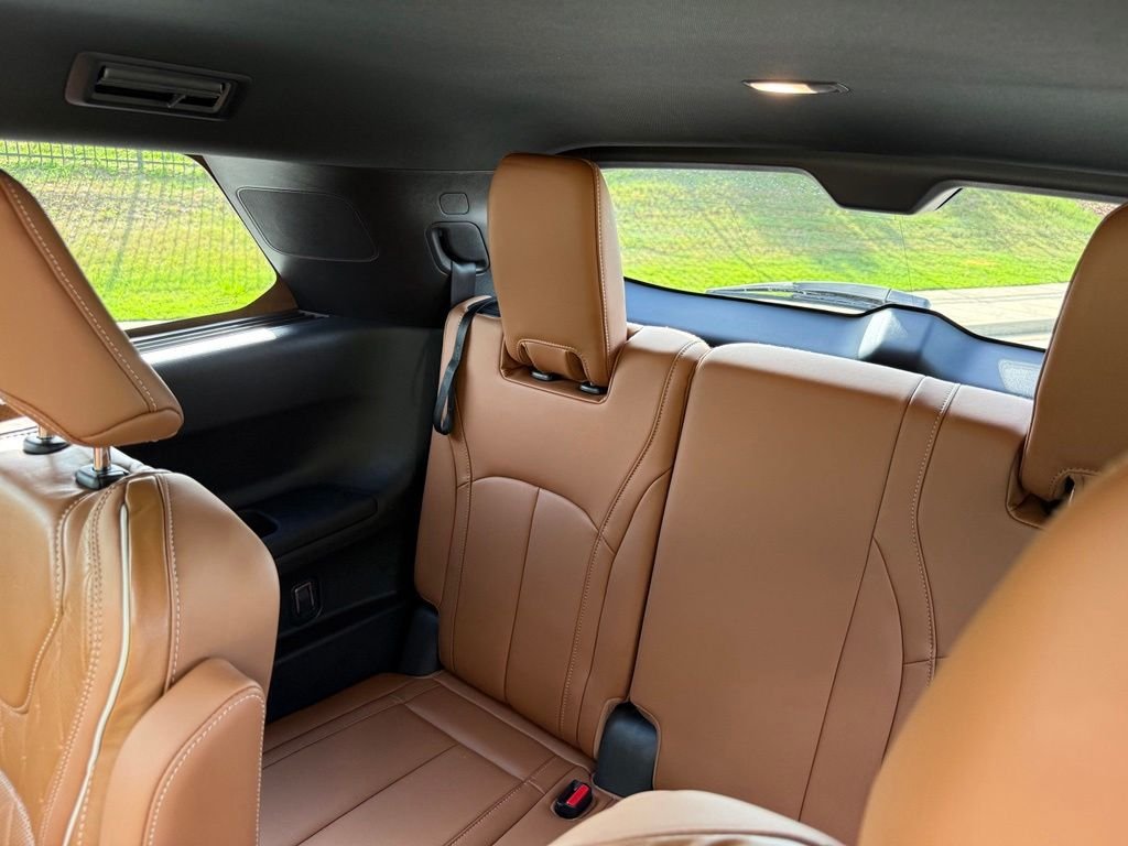 Used 2023 INFINITI QX60 Autograph w/ Cargo Package AWD/4WD image 28