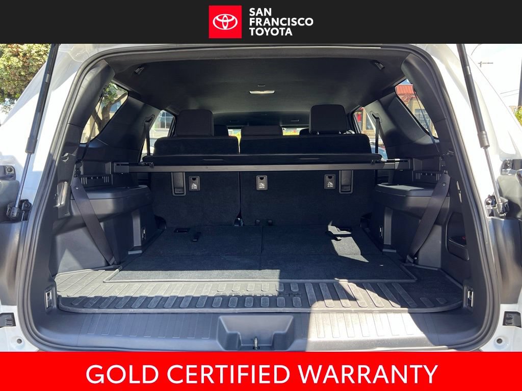 Certified 2026 Toyota 4Runner SR5 AWD/4WD image 38