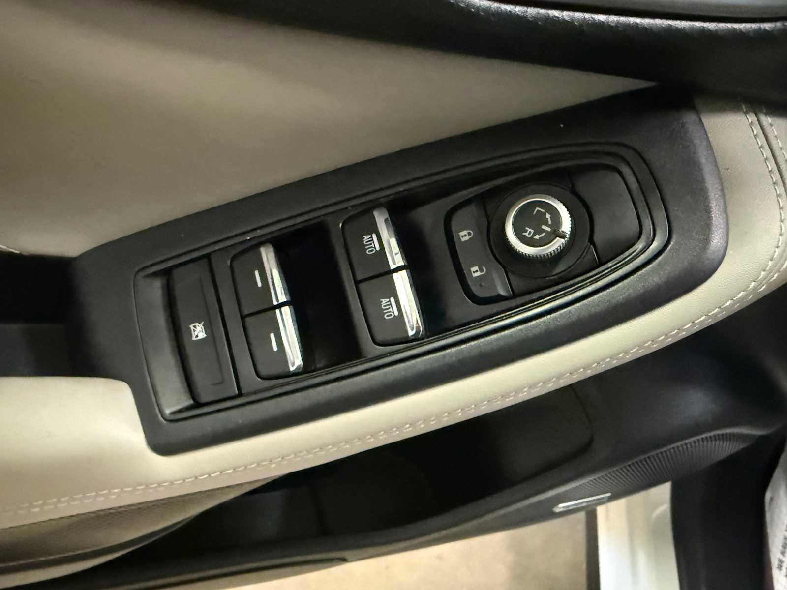 Used 2019 Subaru Forester Limited image 21