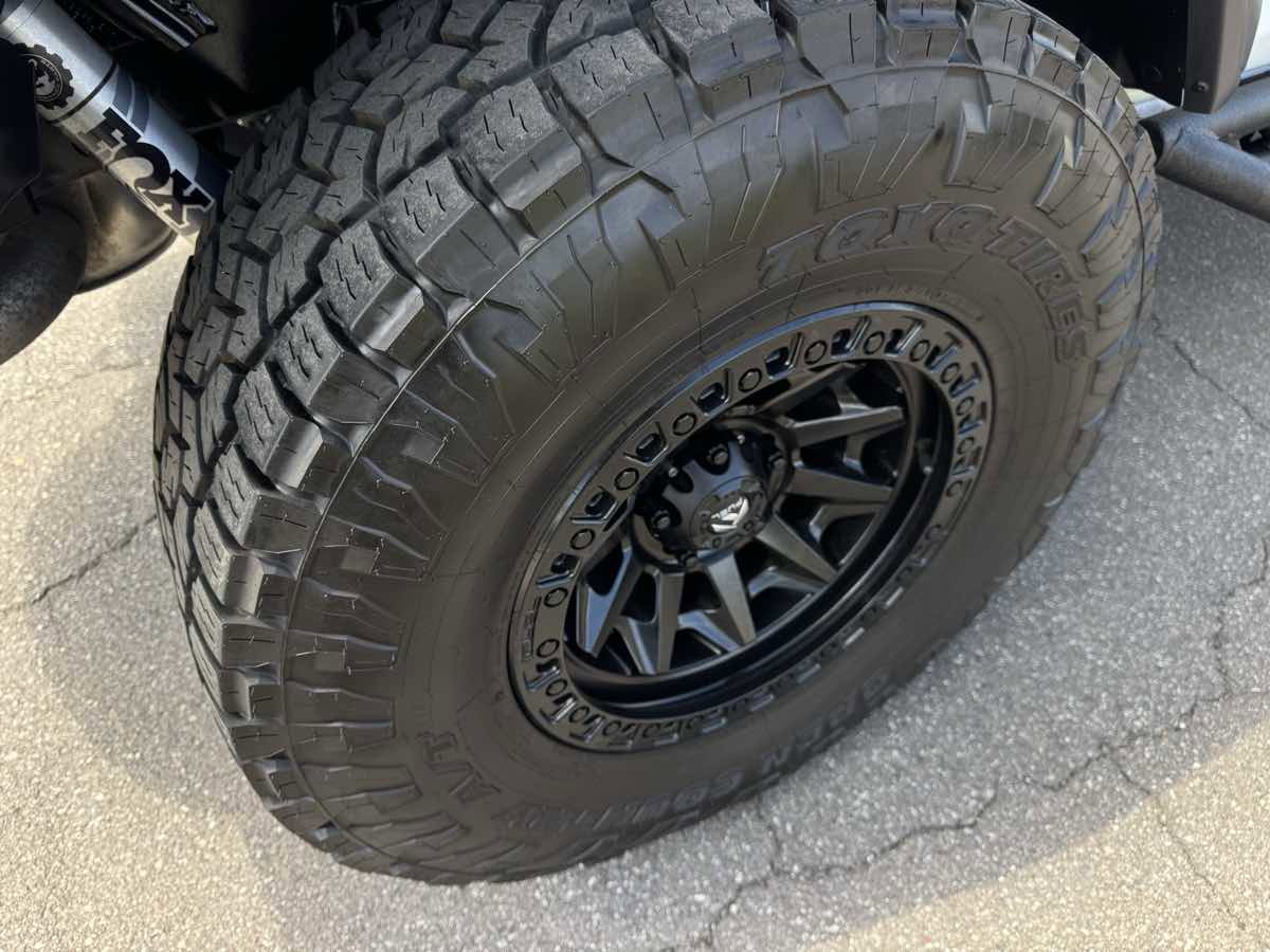 Used 2024 Jeep Wrangler Sport S AWD/4WD image 30